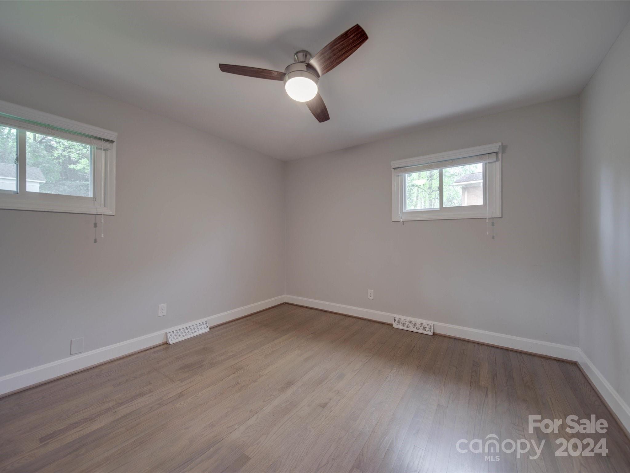 2126 Shadyview Drive