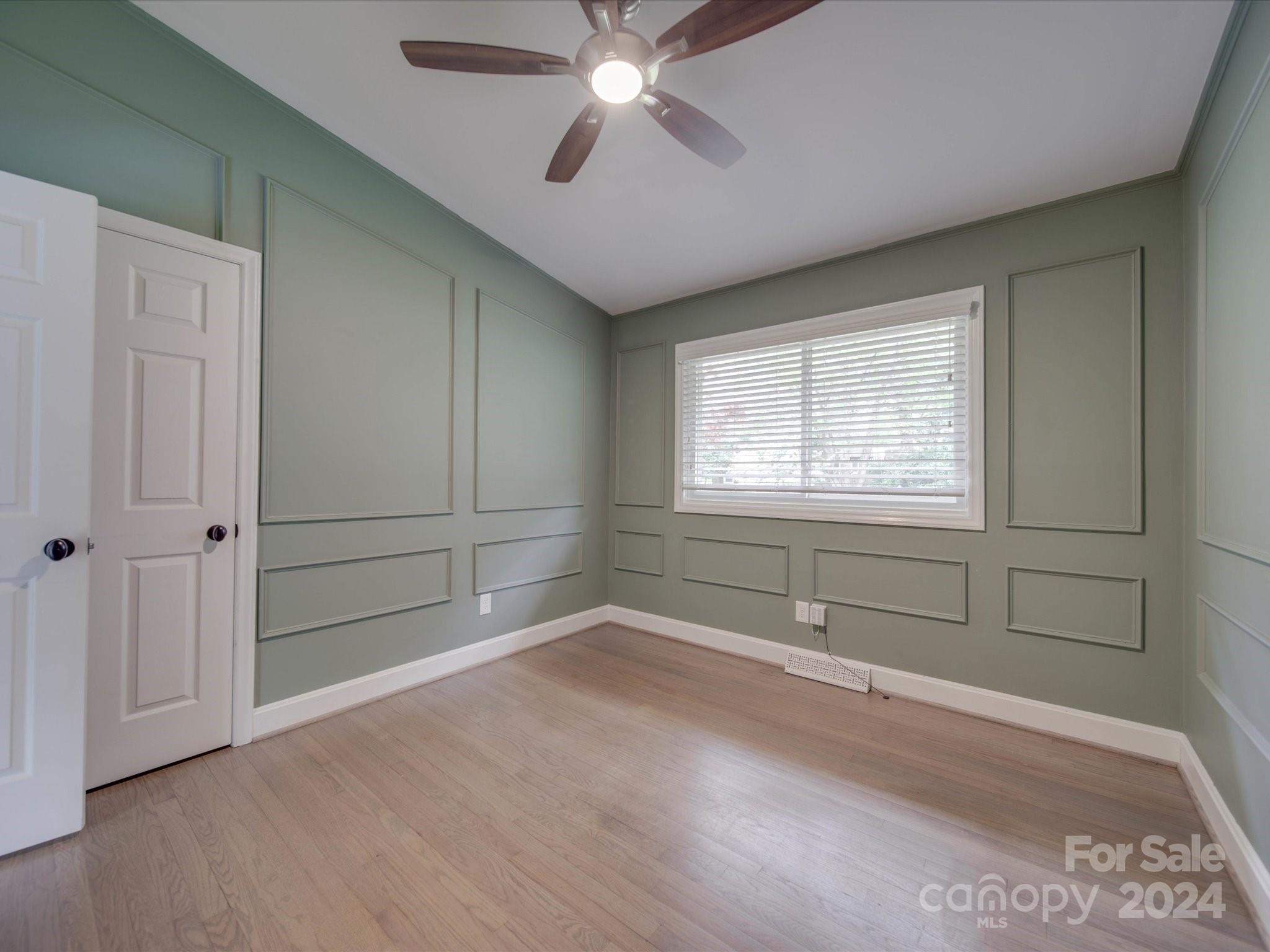 2126 Shadyview Drive