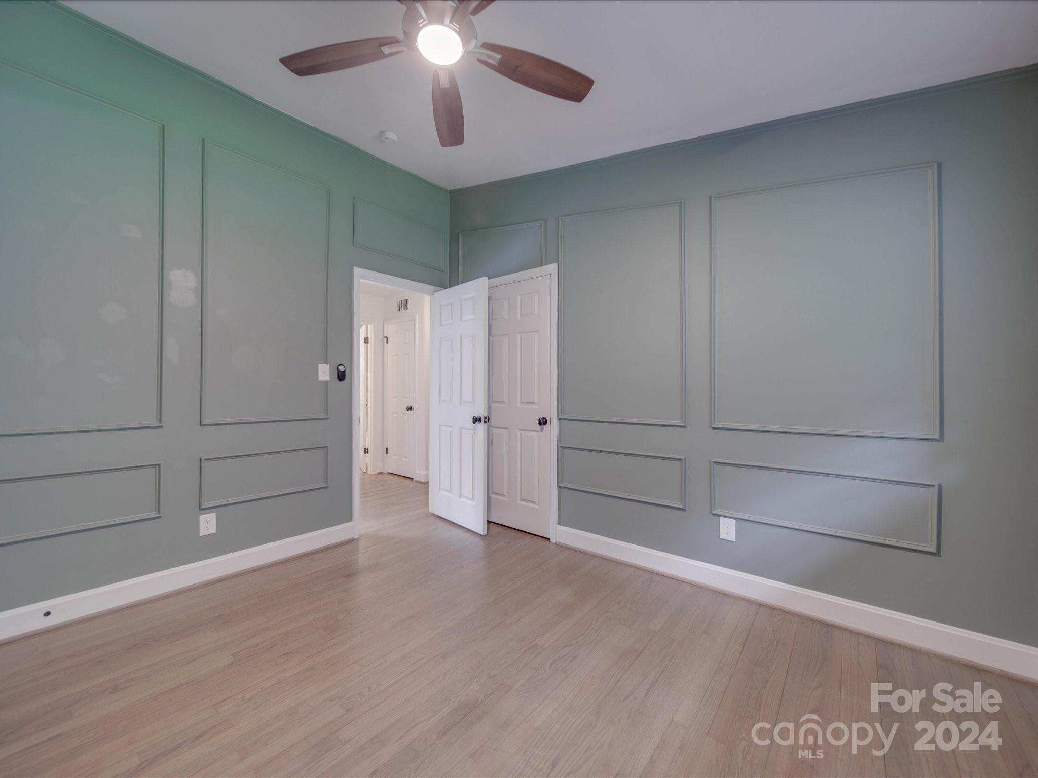 2126 Shadyview Drive