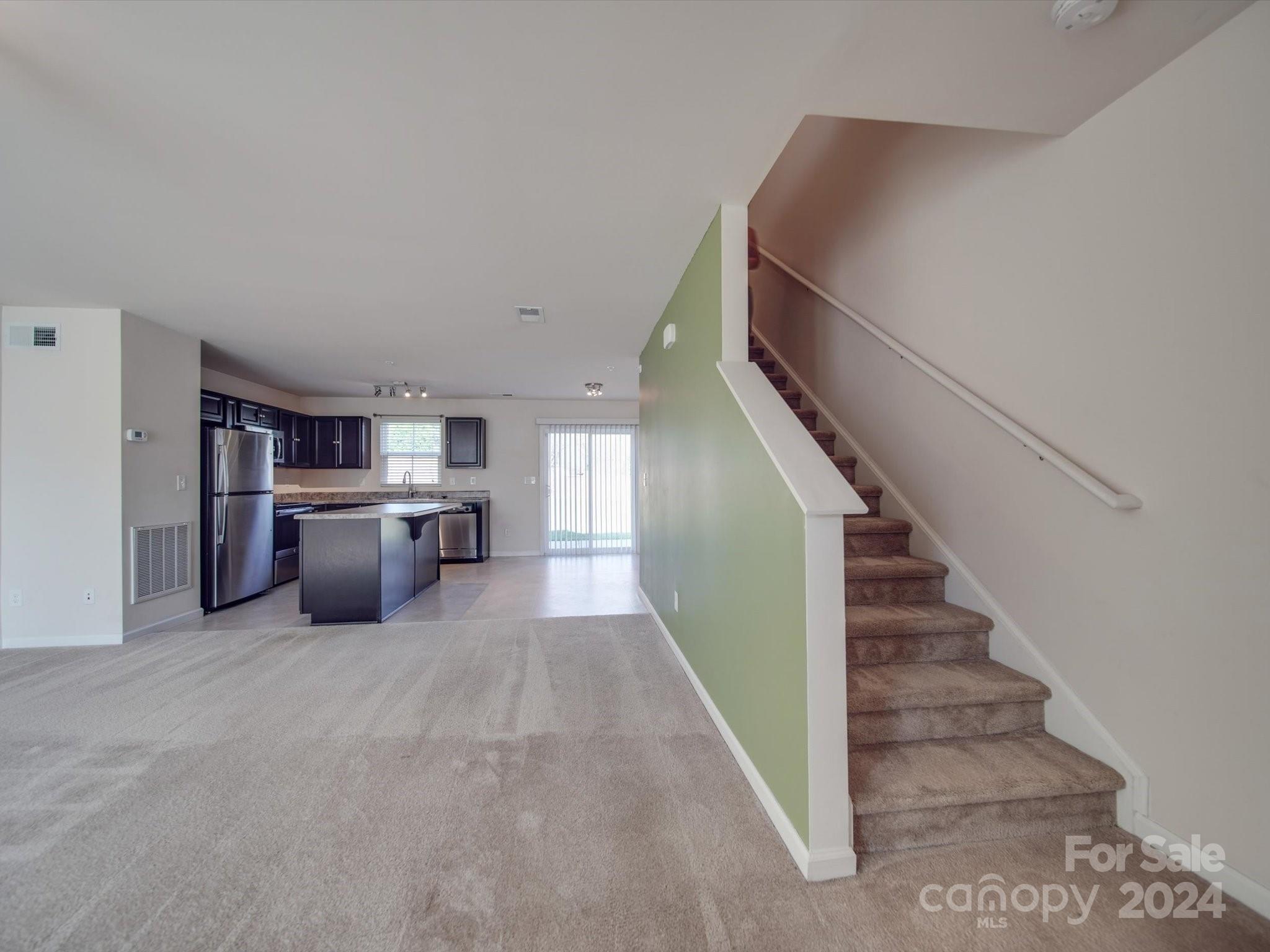 1096 Tangle Ridge Drive SE