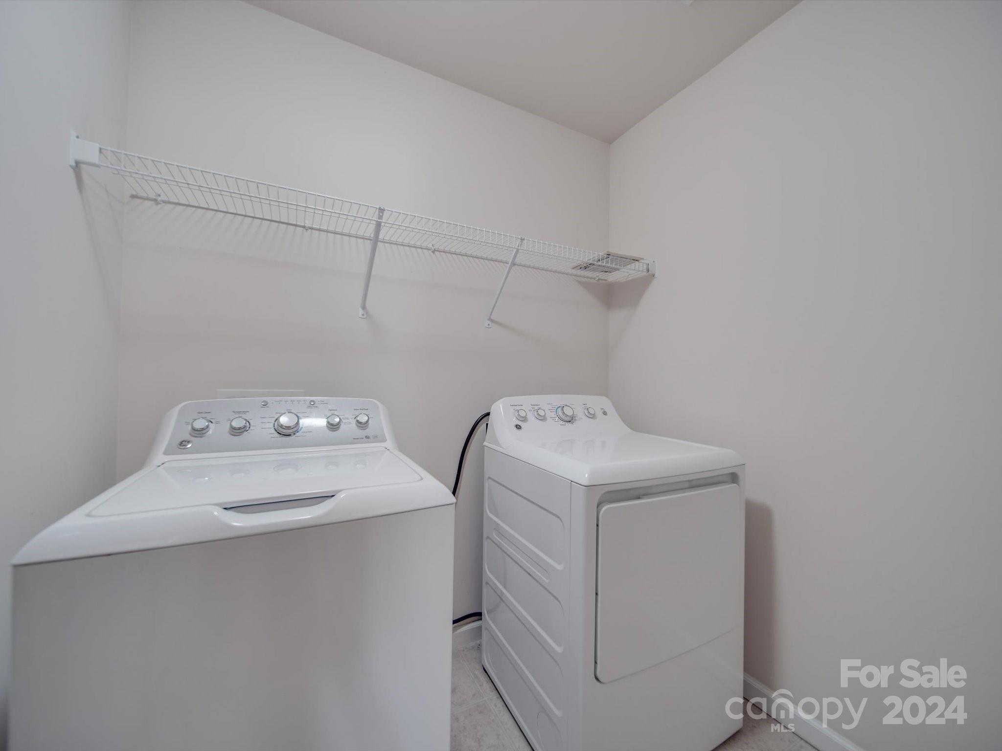 1096 Tangle Ridge Drive SE