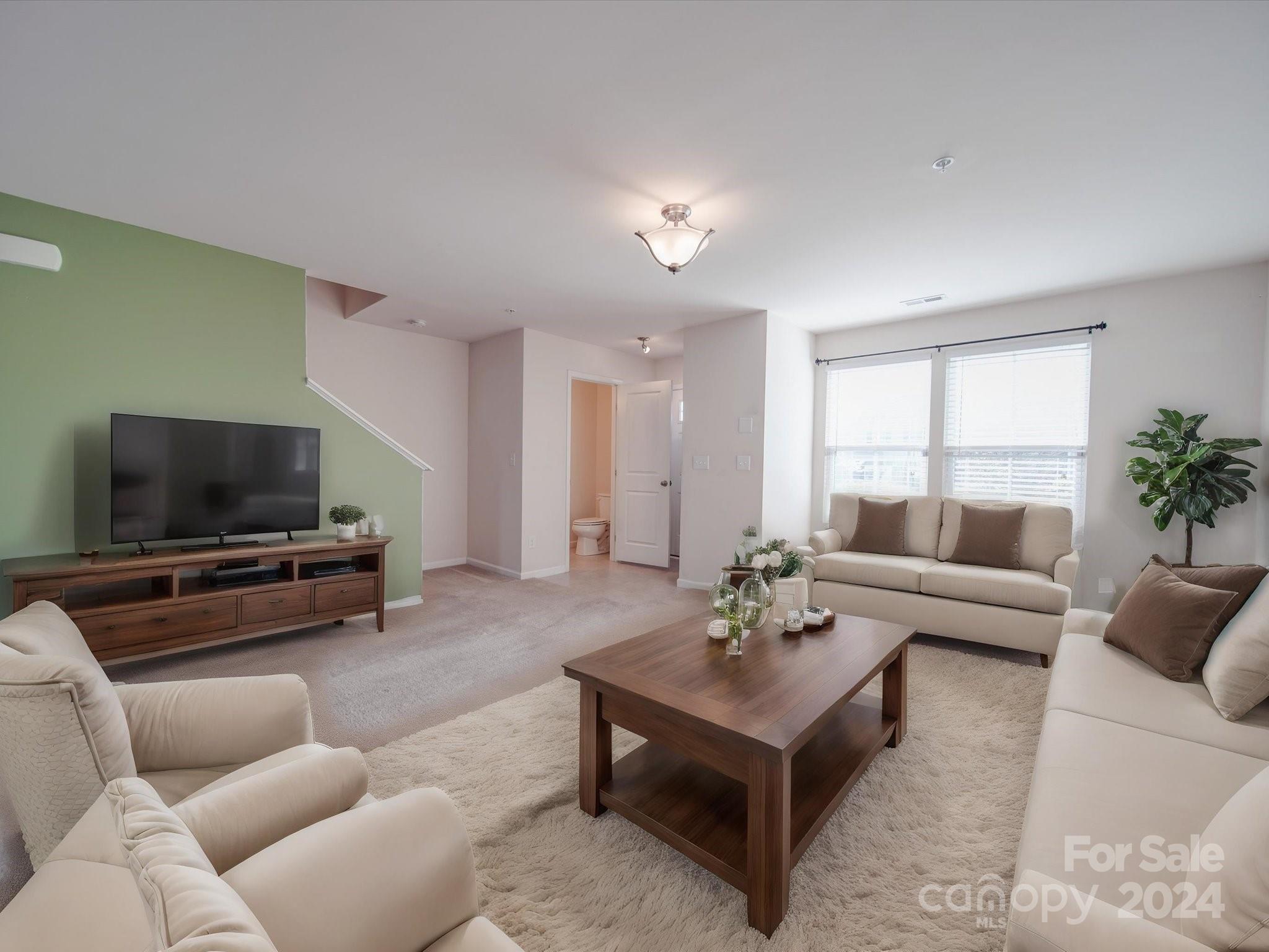 1096 Tangle Ridge Drive SE