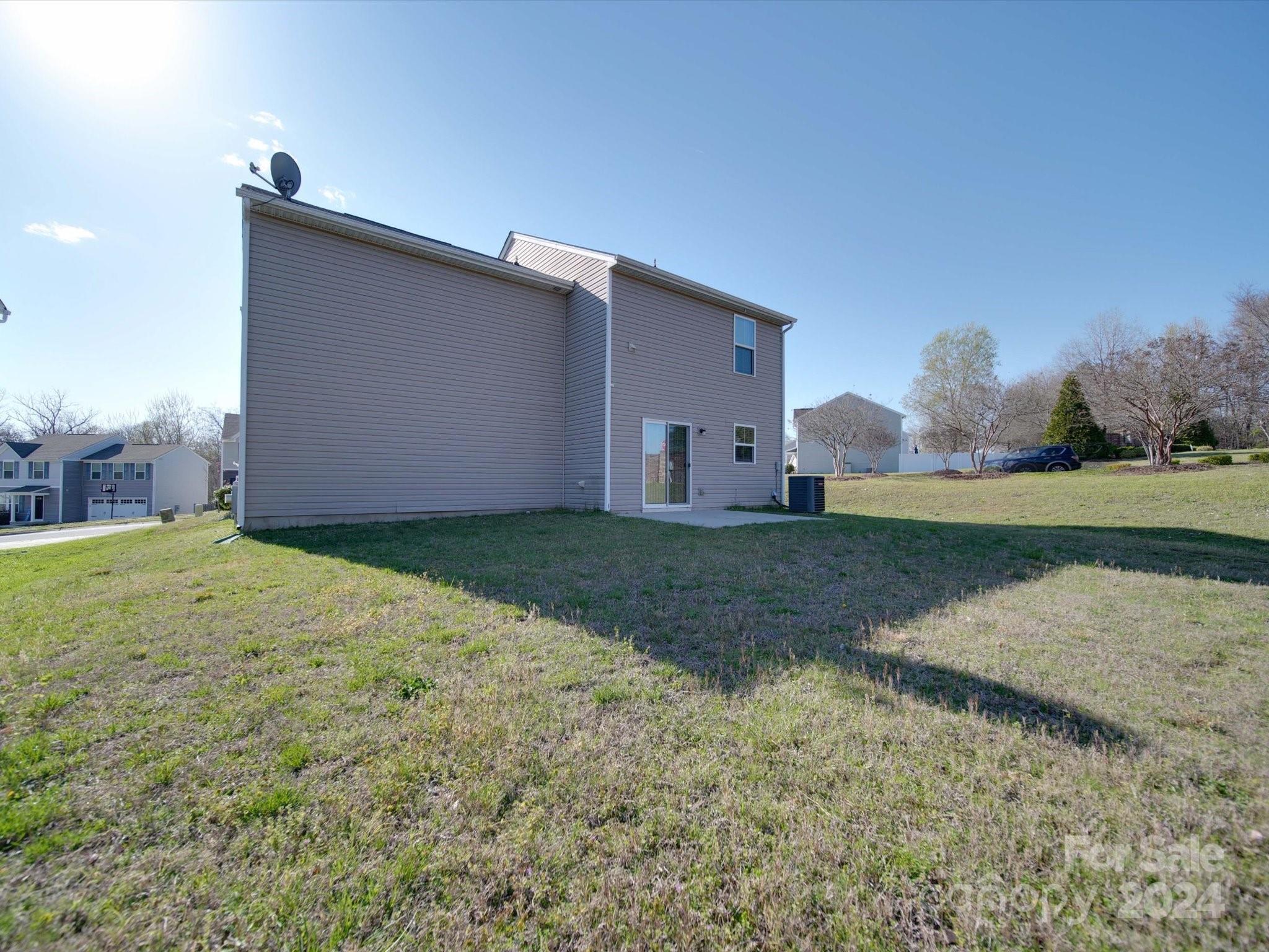 1096 Tangle Ridge Drive SE