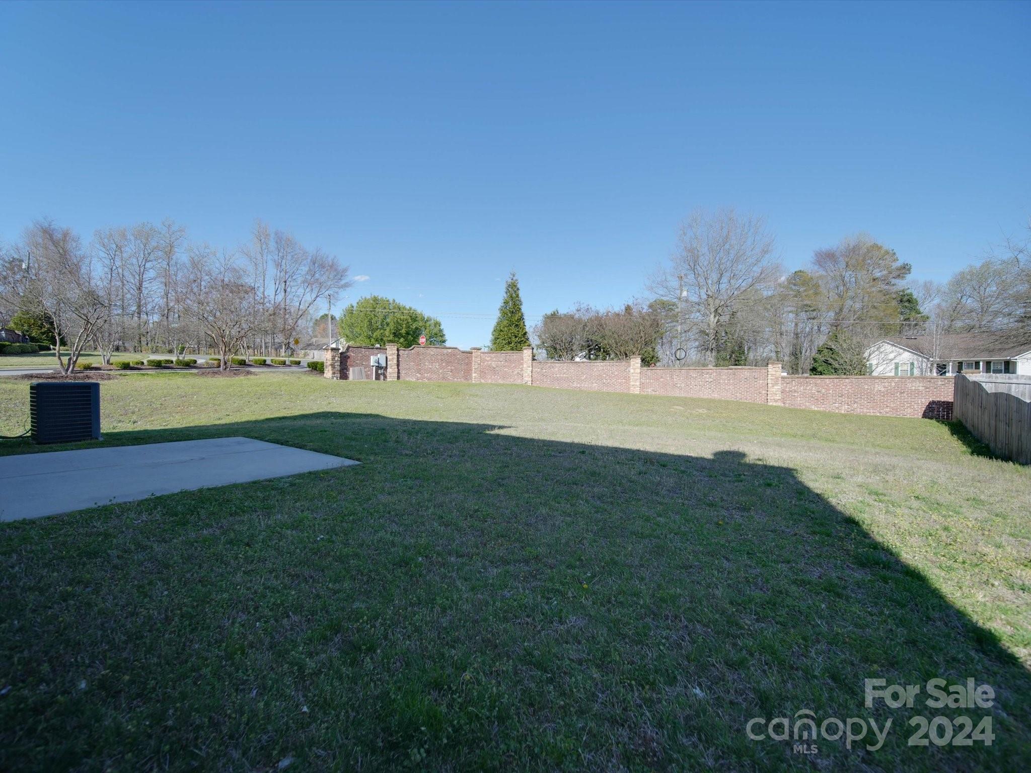 1096 Tangle Ridge Drive SE