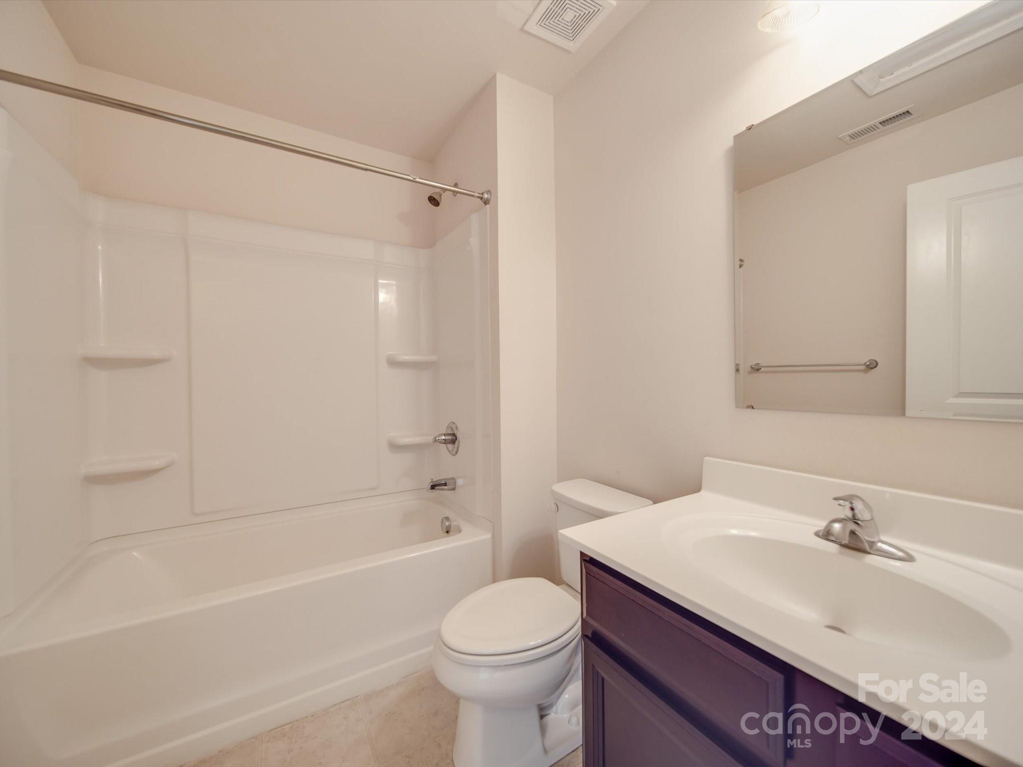 1096 Tangle Ridge Drive SE