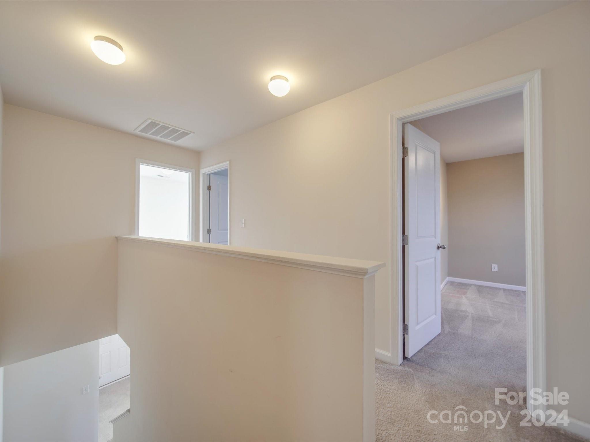 1096 Tangle Ridge Drive SE