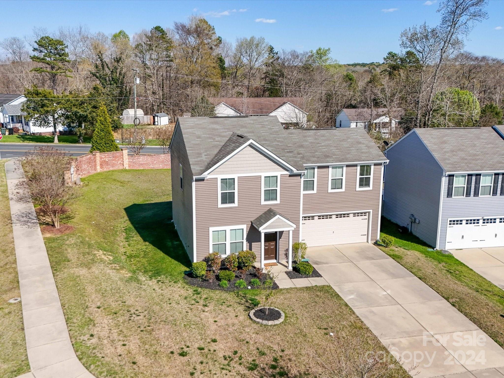 1096 Tangle Ridge Drive SE