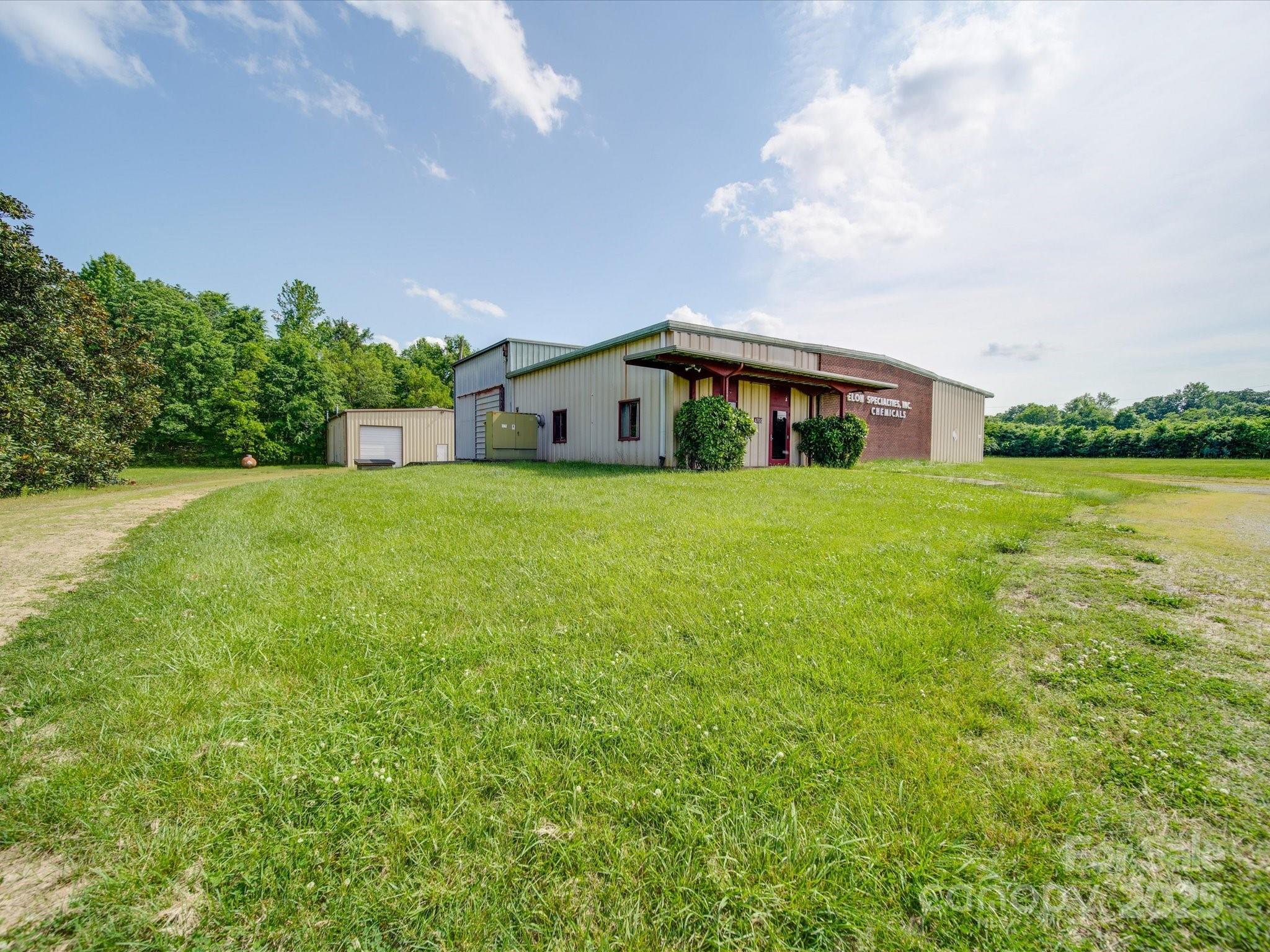 4788 HWY 49 Highway N