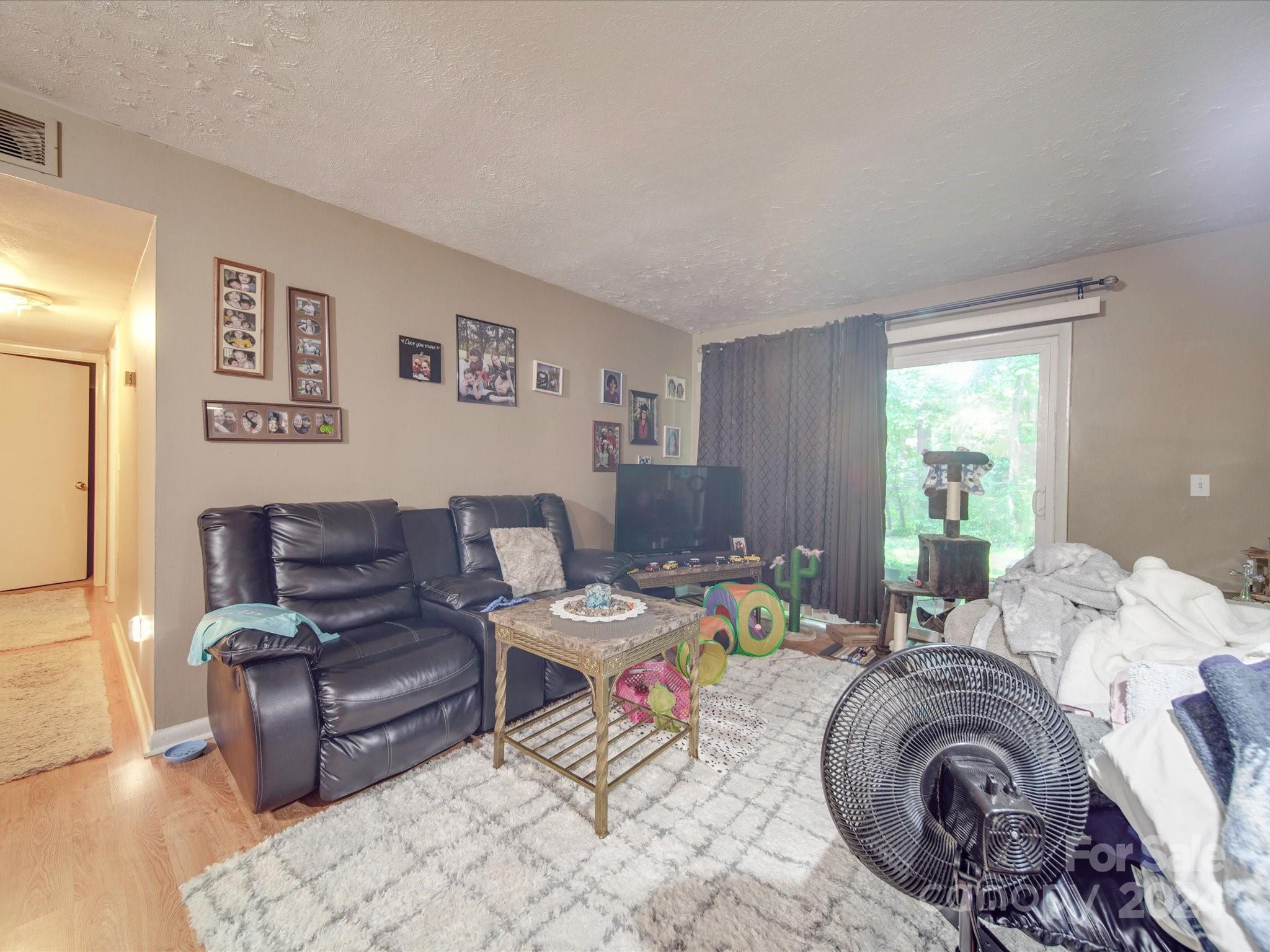 401 Orchard Trace Lane Unit: 4