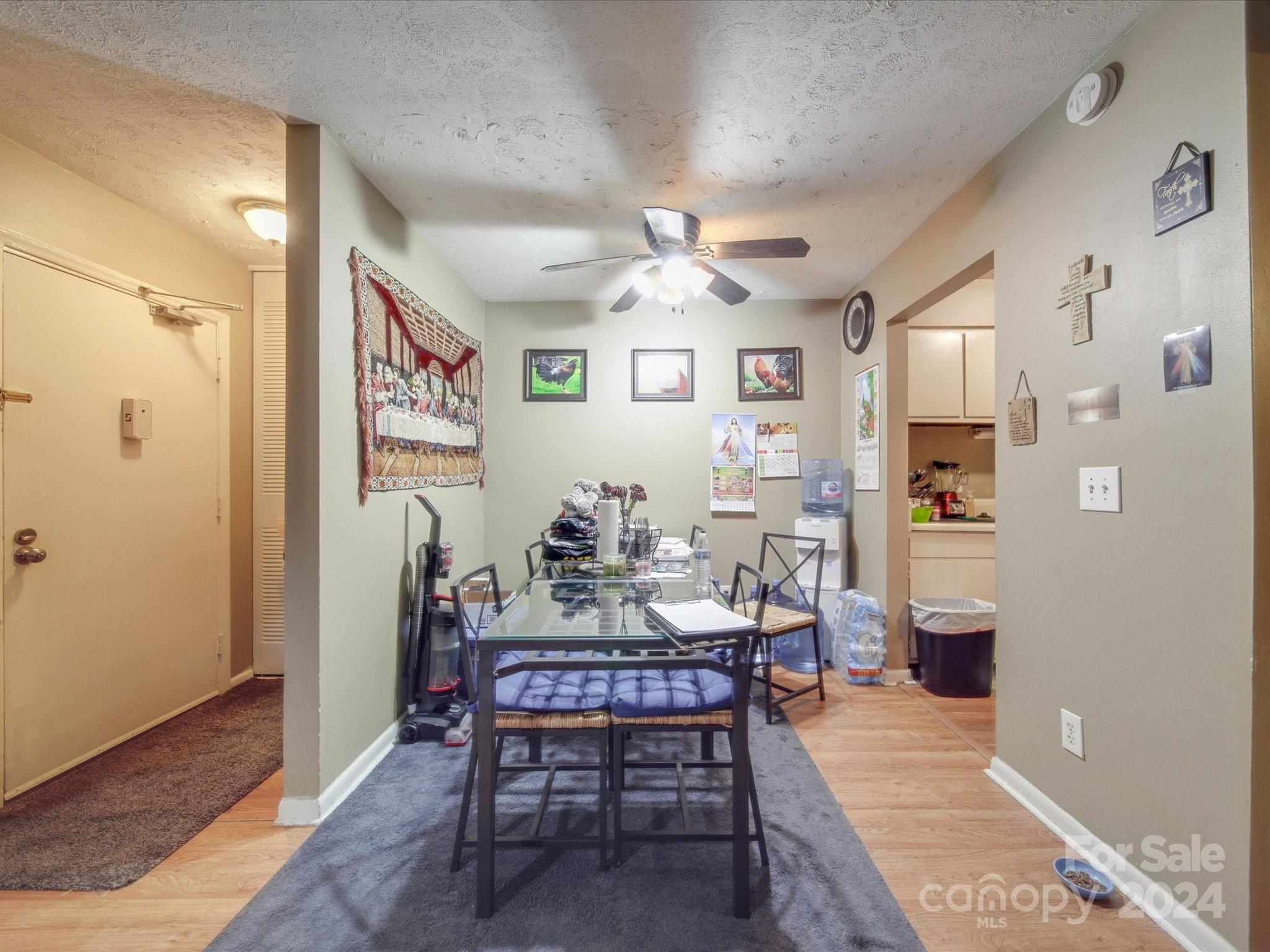 401 Orchard Trace Lane Unit: 4
