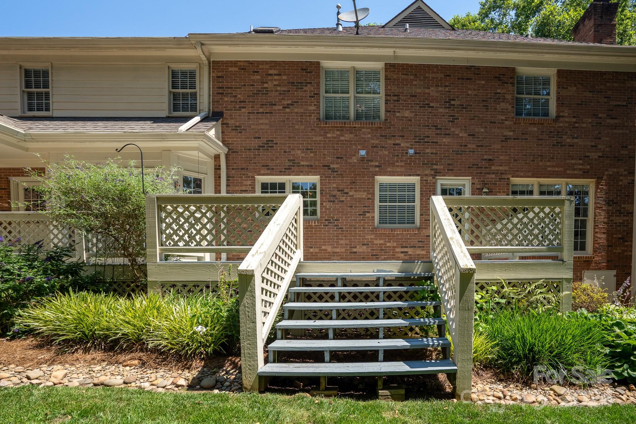 9008 Pennyhill Drive