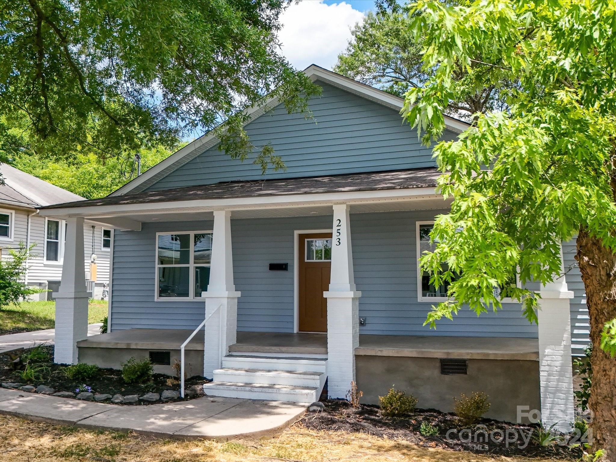 253 Franklin Avenue NW