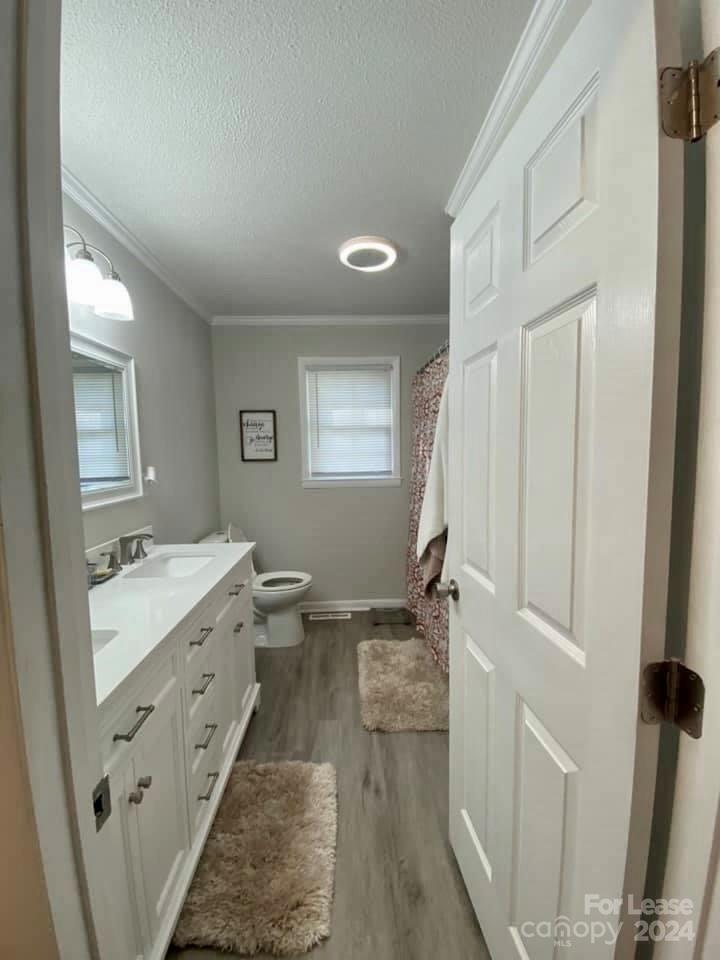 1010 Allman Extension