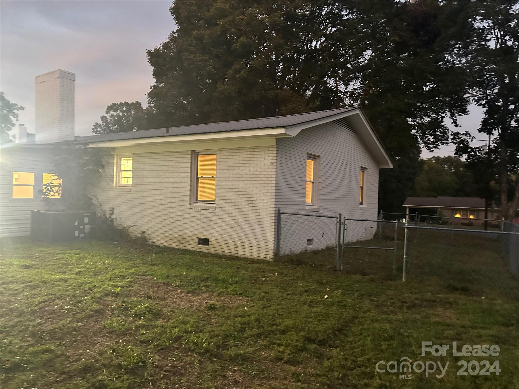 1010 Allman Extension