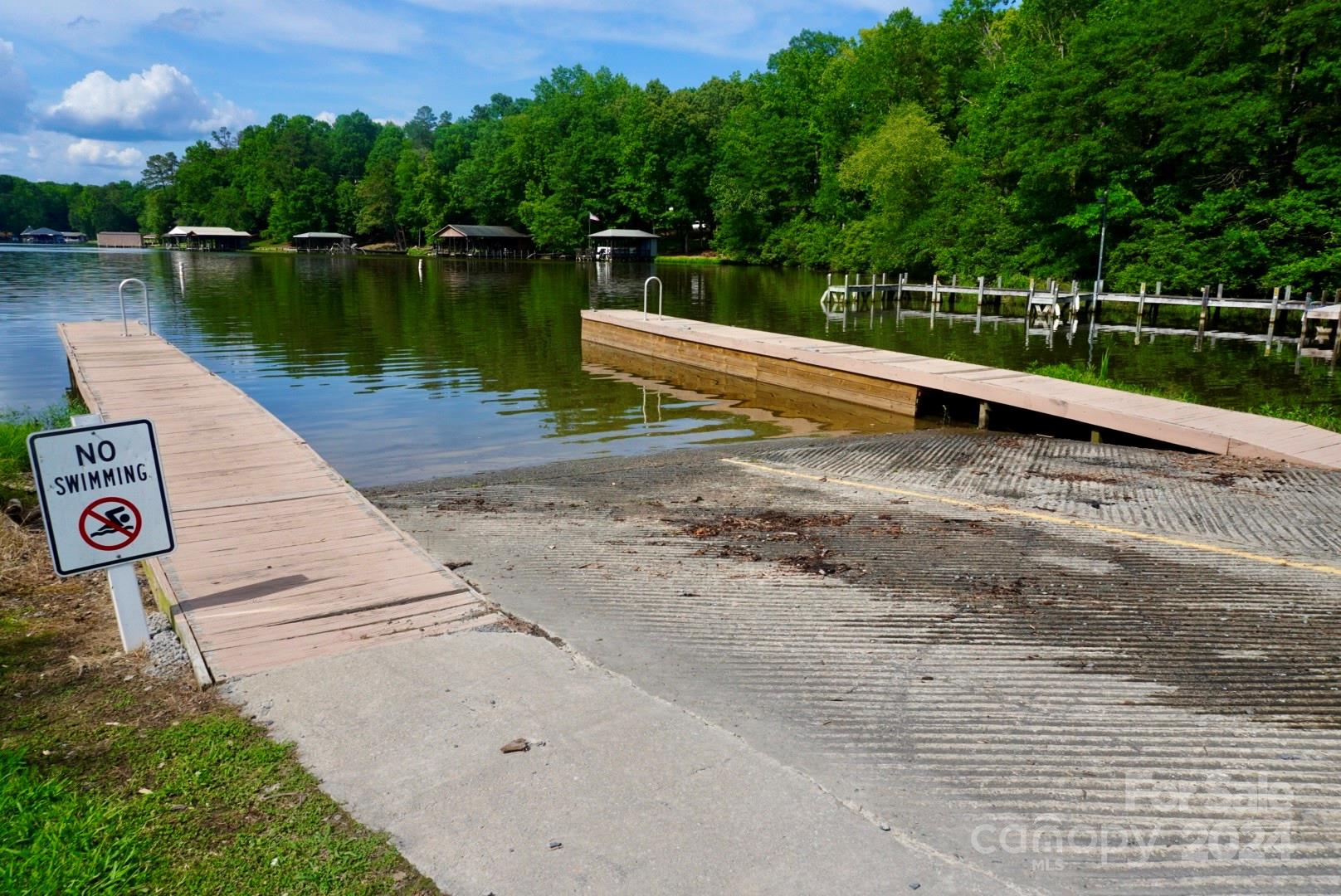 1025 Fairfield Road