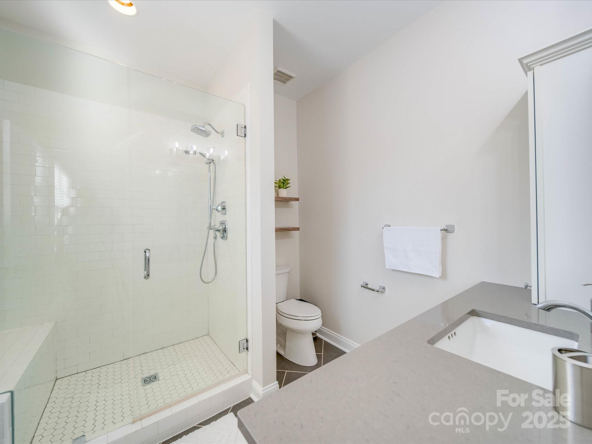 531 Watson Street Unit: 7