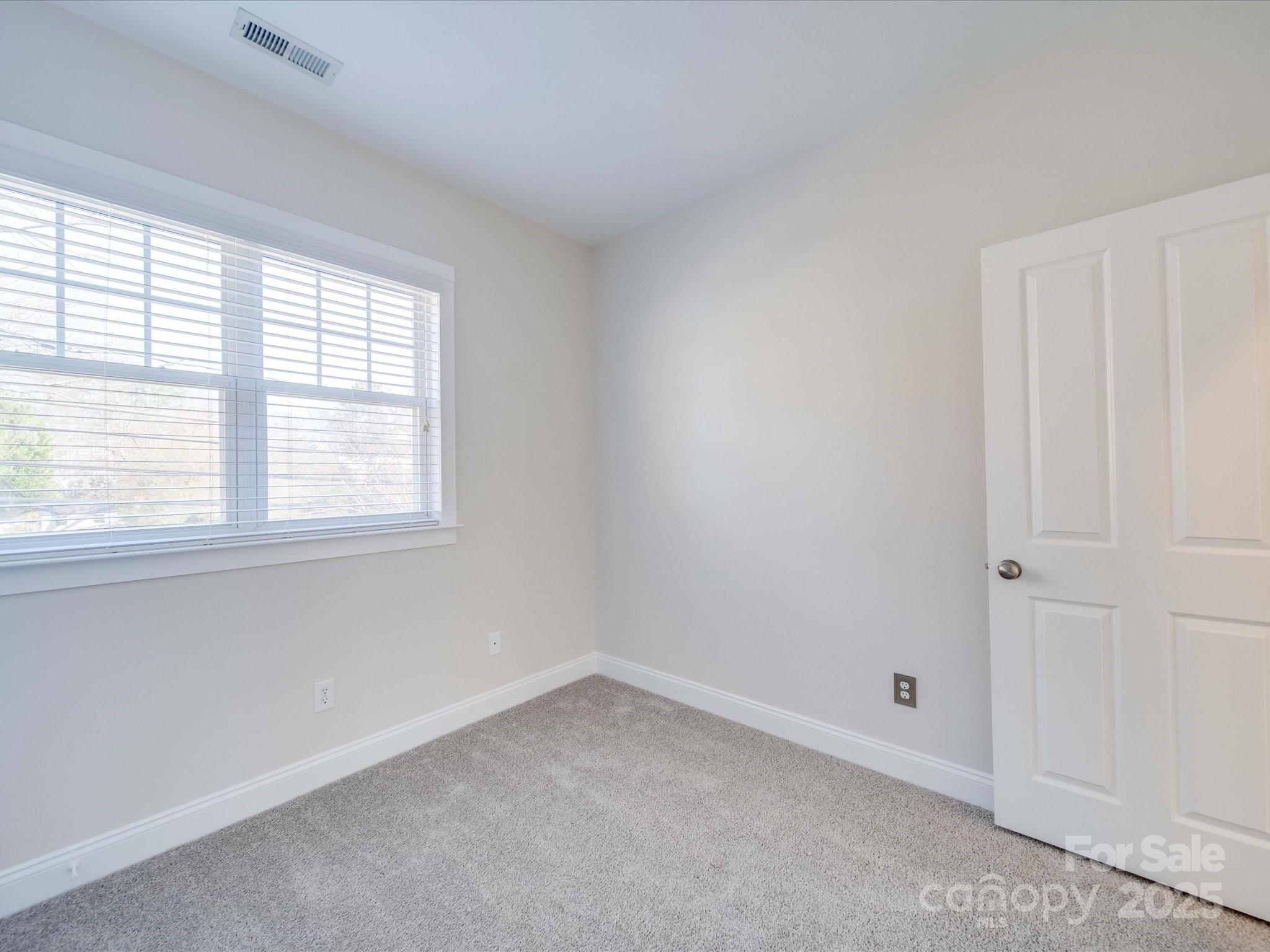 531 Watson Street Unit: 7