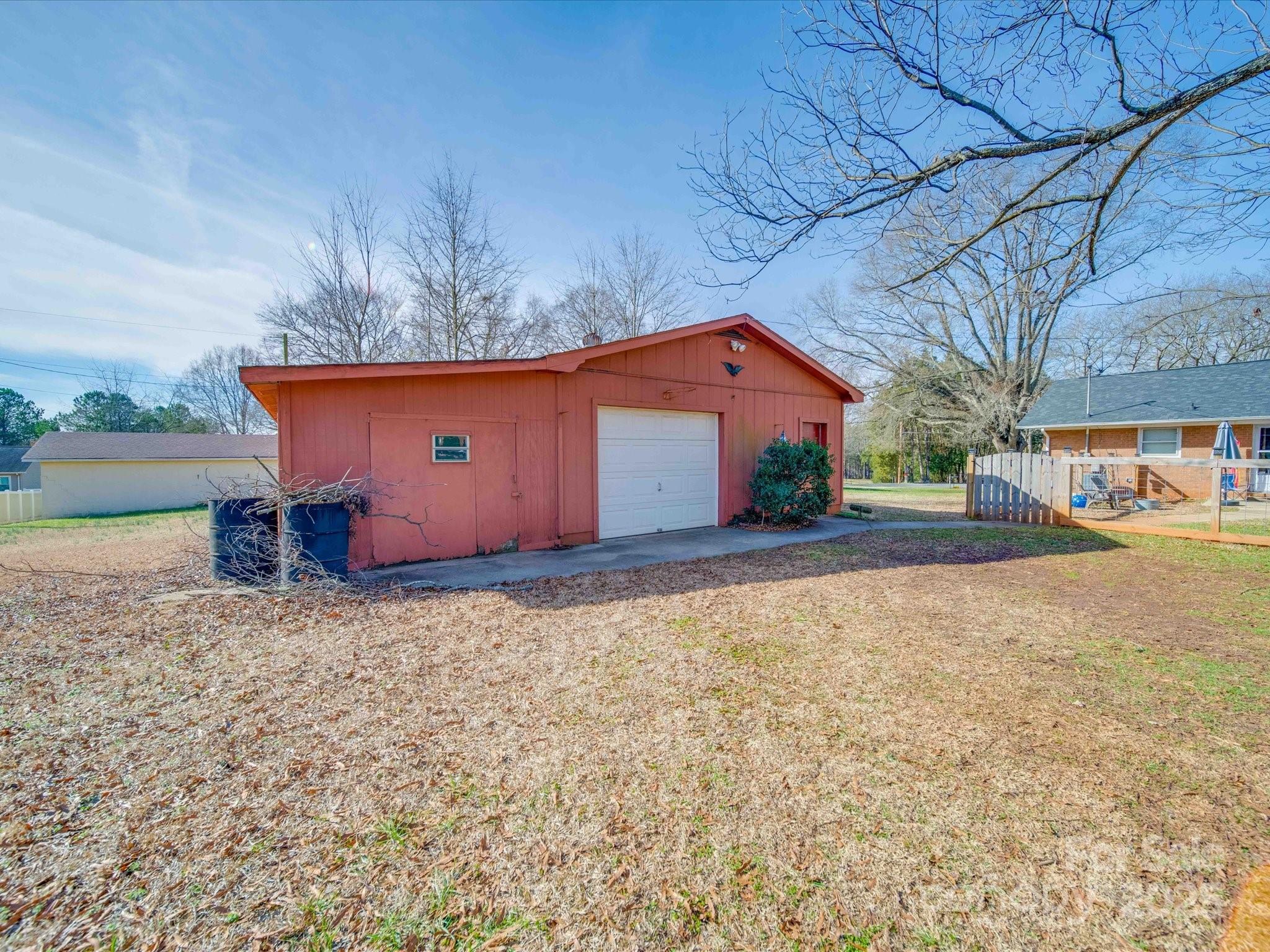 151 Woodland Drive SW