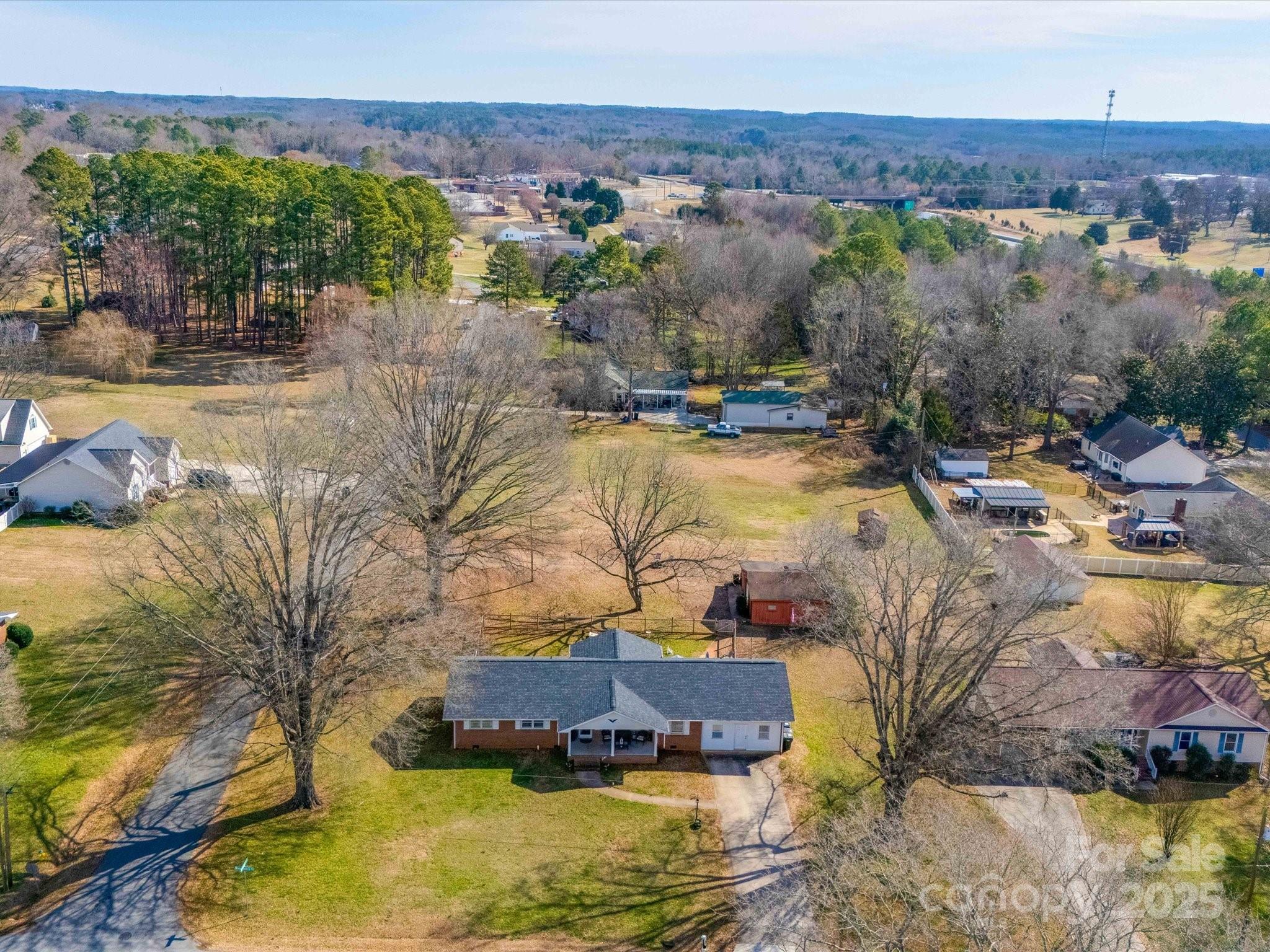 151 Woodland Drive SW