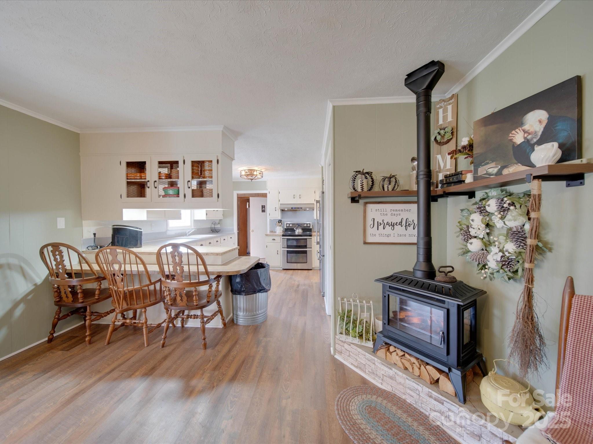 151 Woodland Drive SW