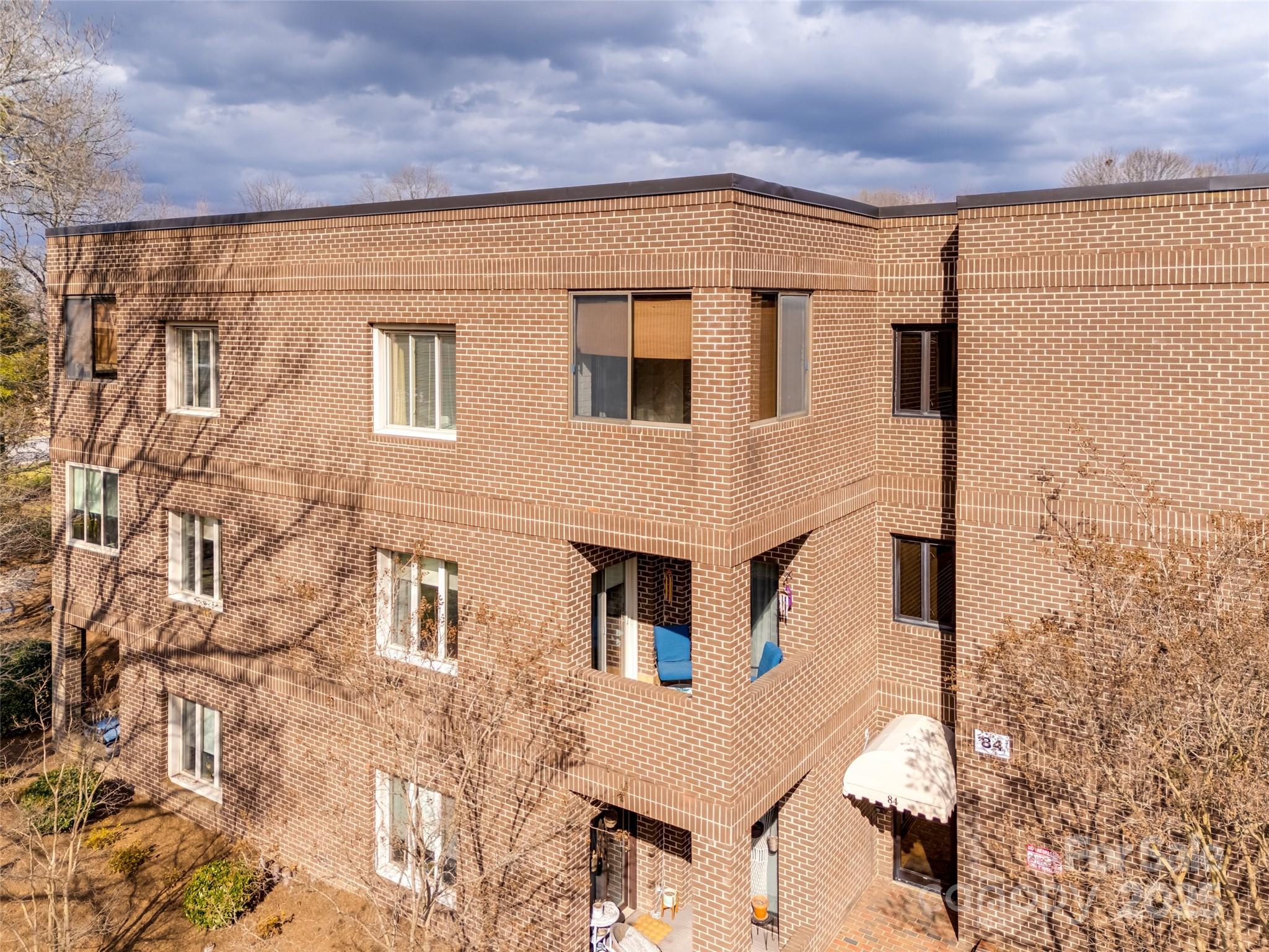 84 Lake Concord Road NE Unit: S