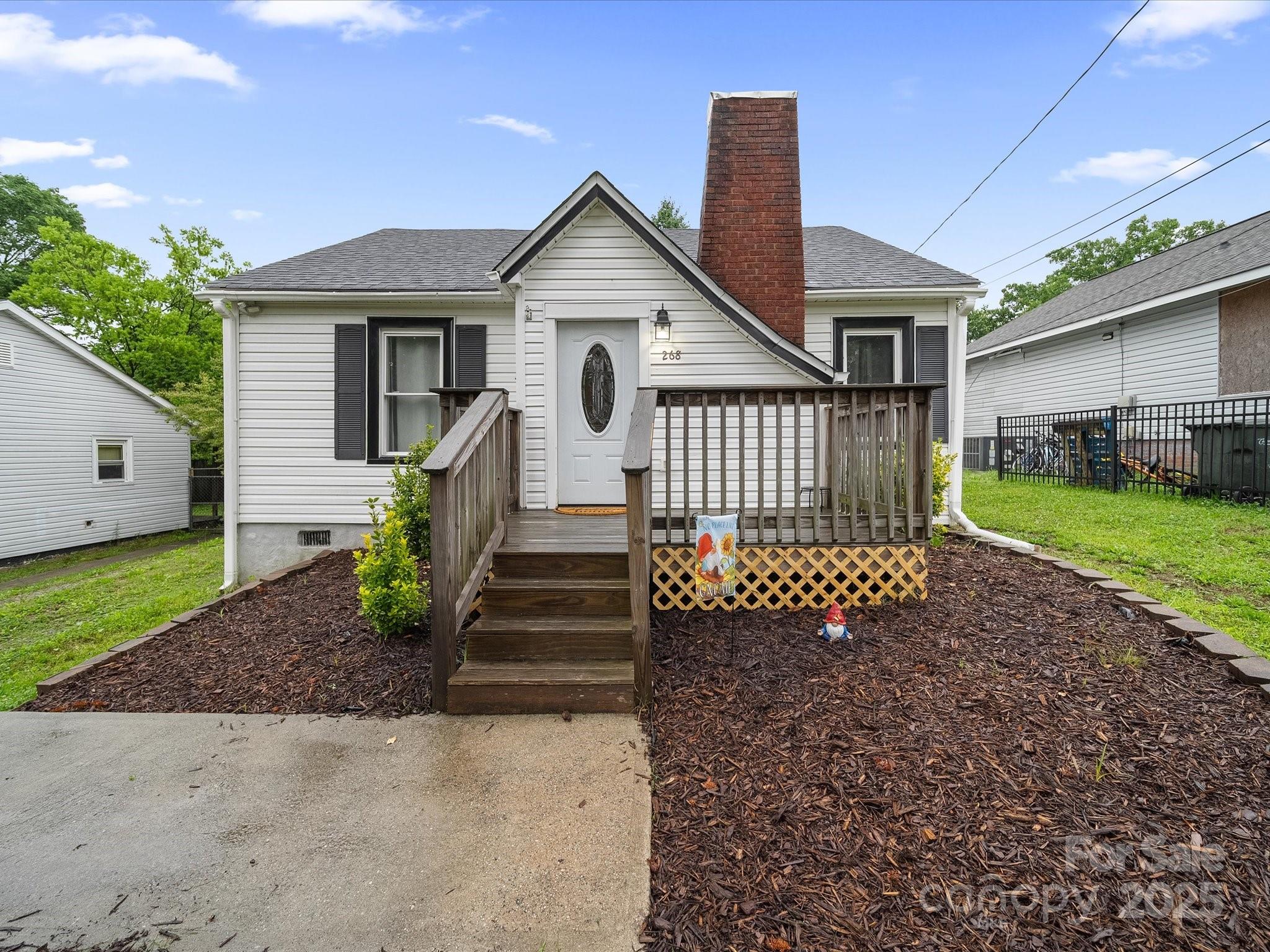 268 Jefferson Court NE