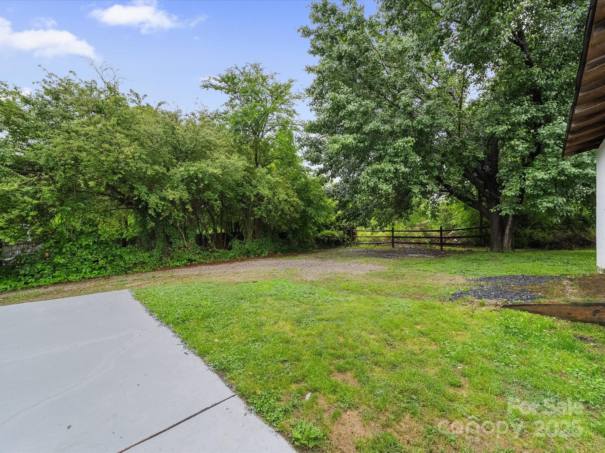 268 Jefferson Court NE