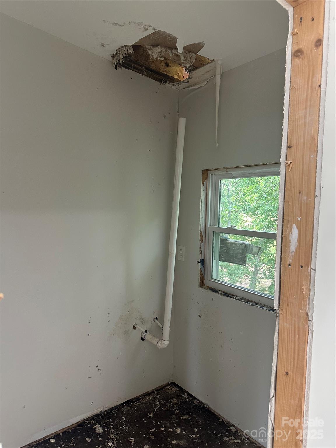 177 Mountain View Lane