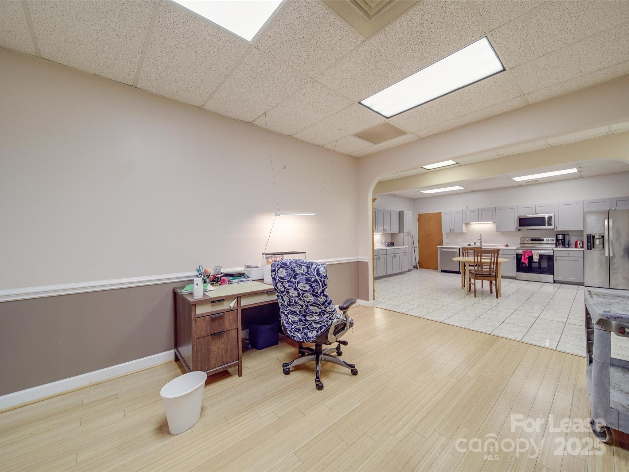 4400 Republic Drive NW