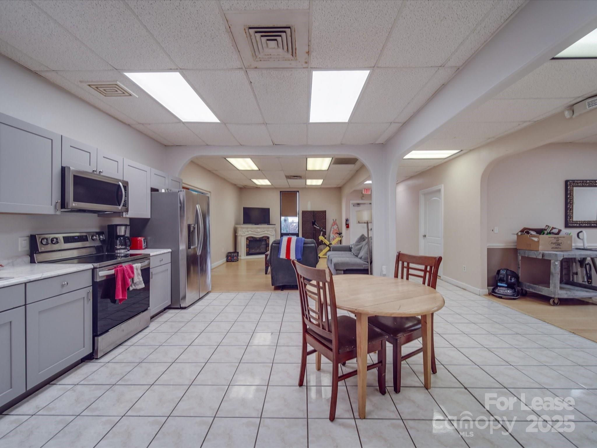 4400 Republic Drive NW