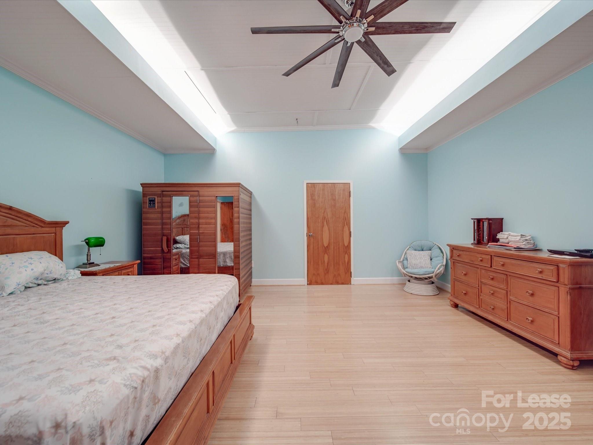 4400 Republic Drive NW