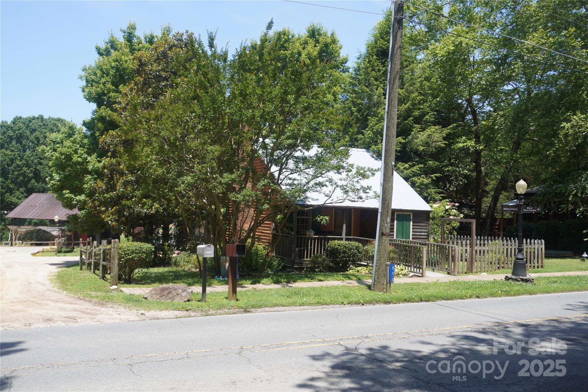 850 St Stephens Church Road