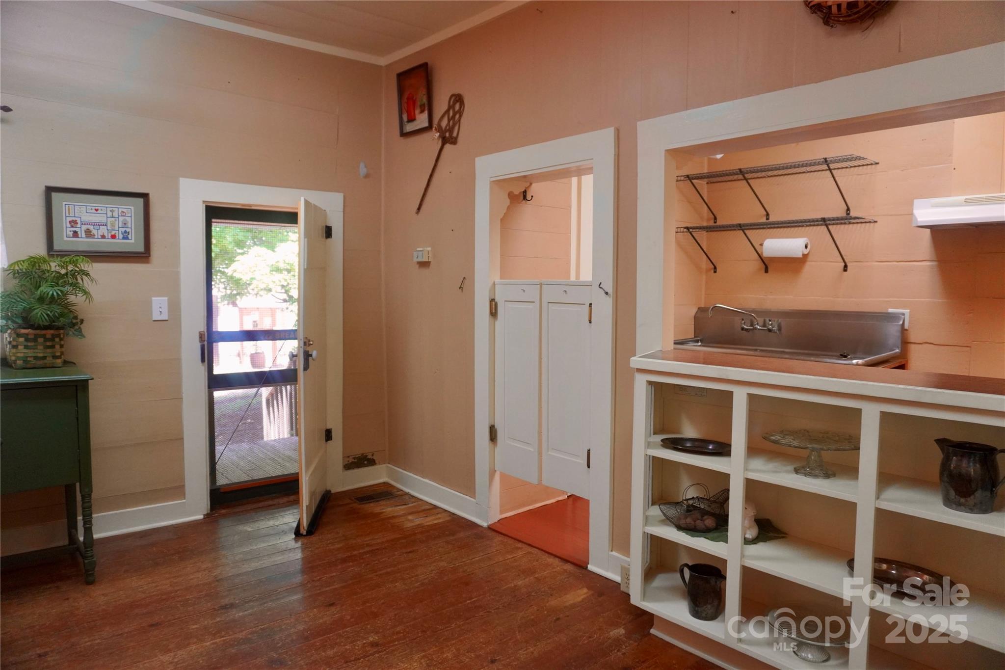 850 St Stephens Church Road