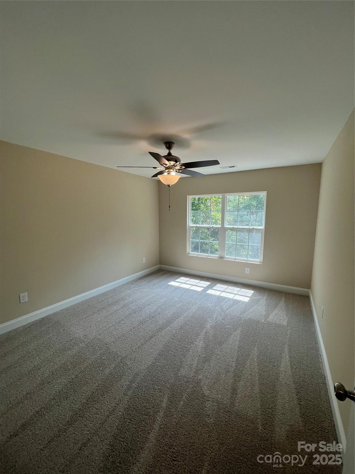 268 Hatley Circle NE