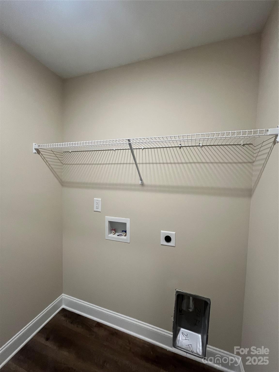 268 Hatley Circle NE