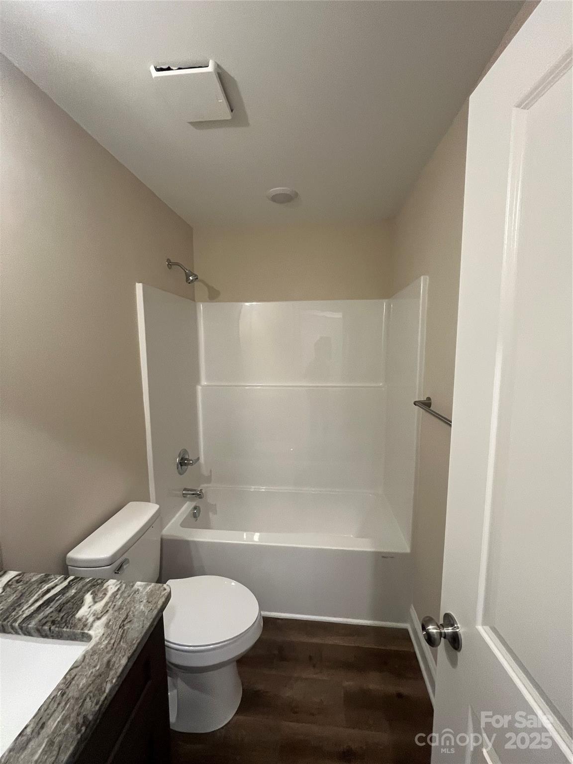 268 Hatley Circle NE