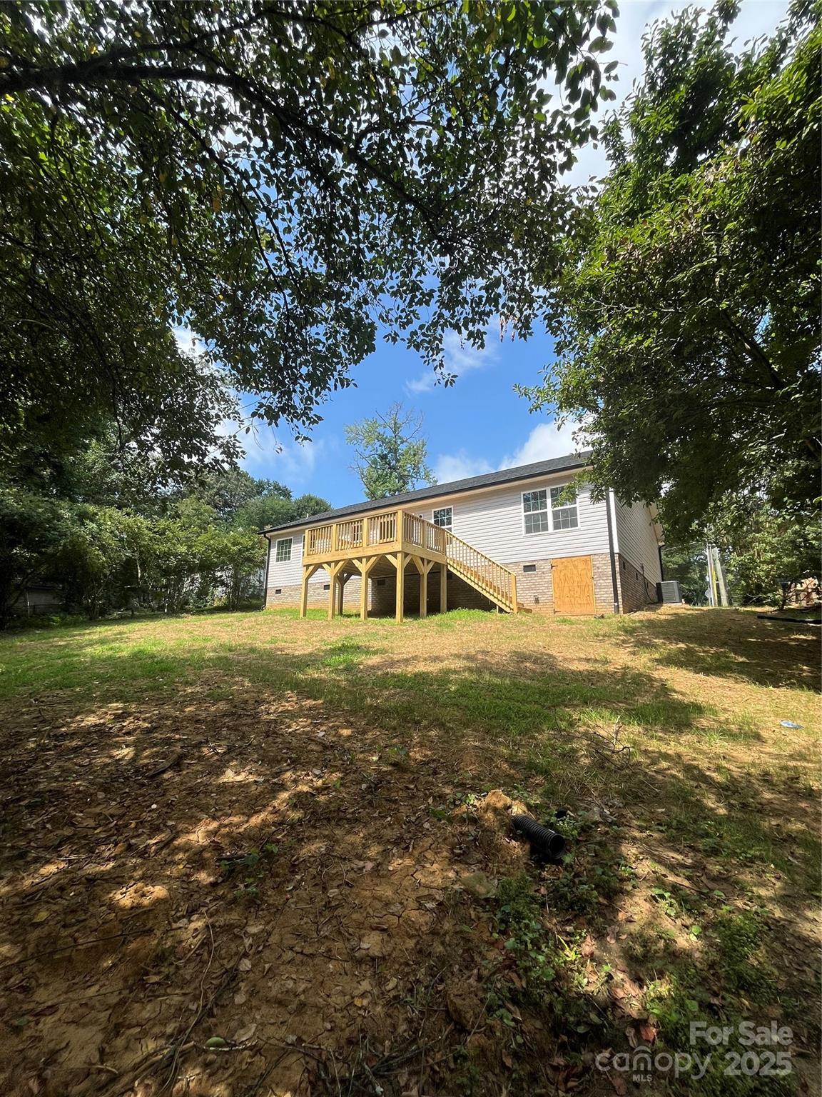 268 Hatley Circle NE