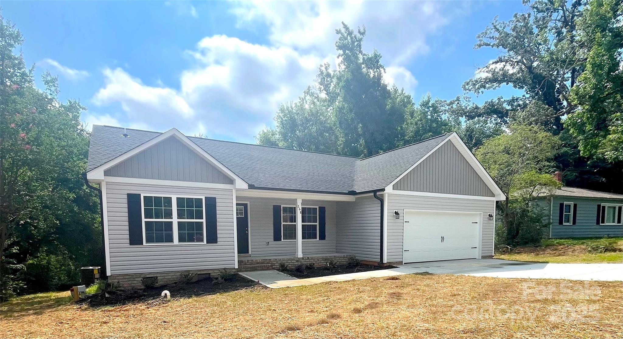 268 Hatley Circle NE