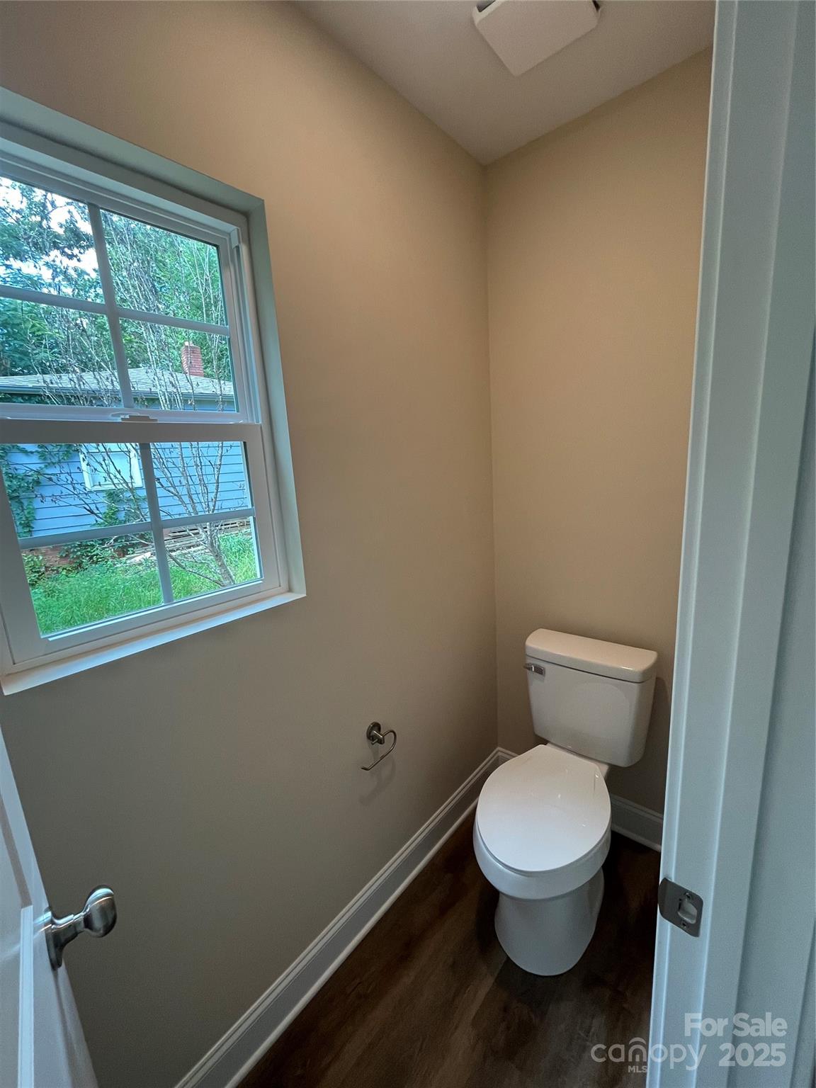 268 Hatley Circle NE