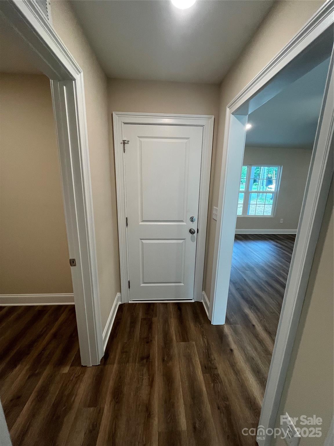 268 Hatley Circle NE