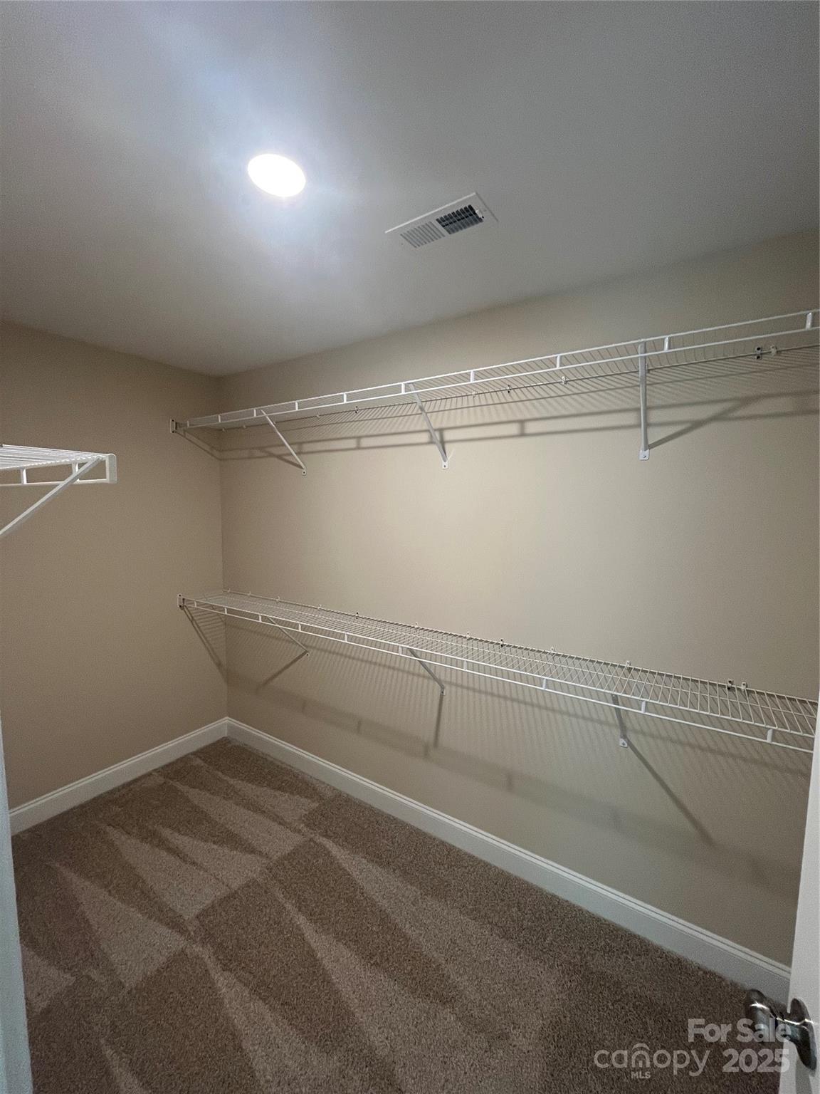 268 Hatley Circle NE