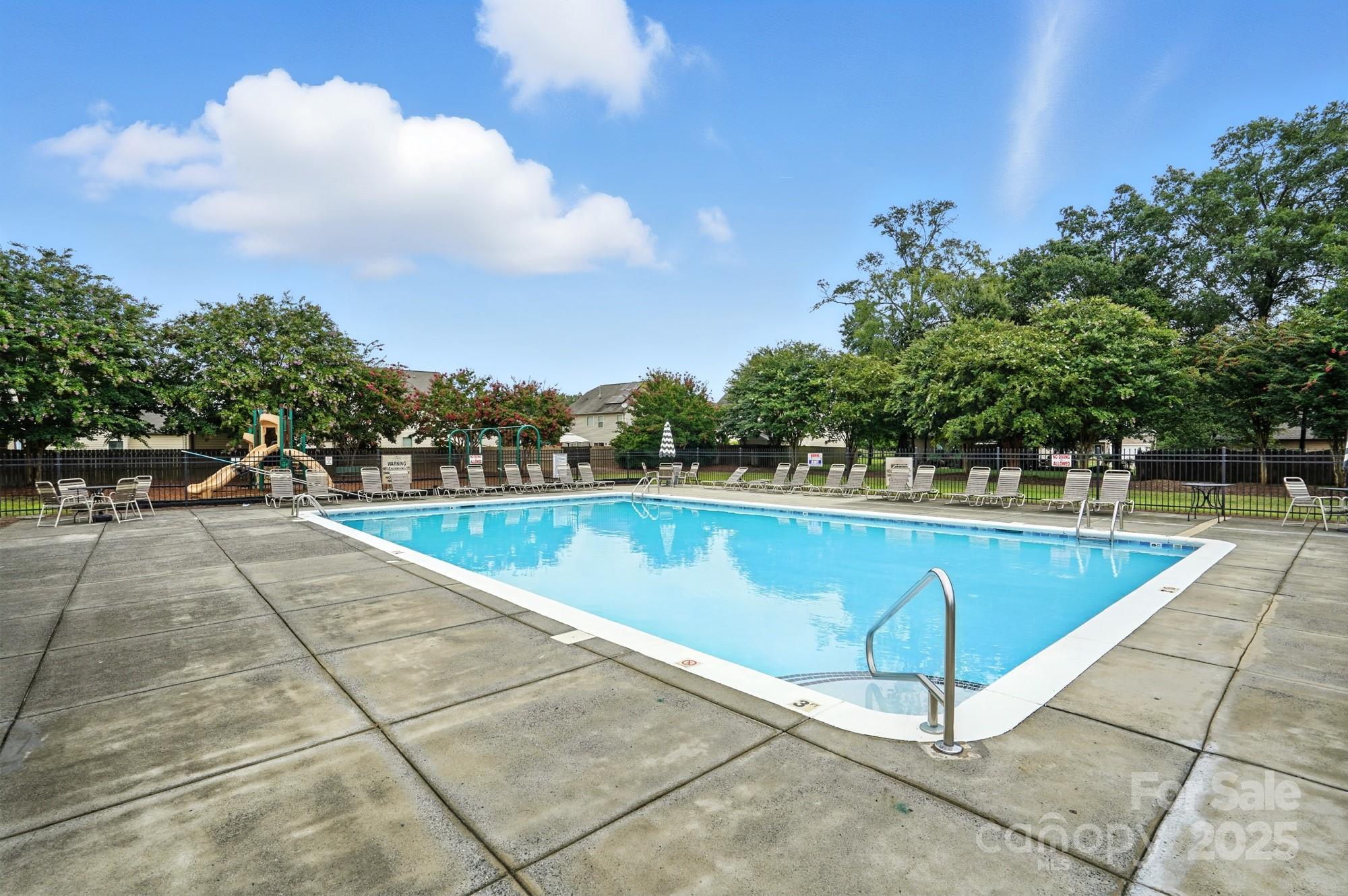 816 Treva Anne Drive SW