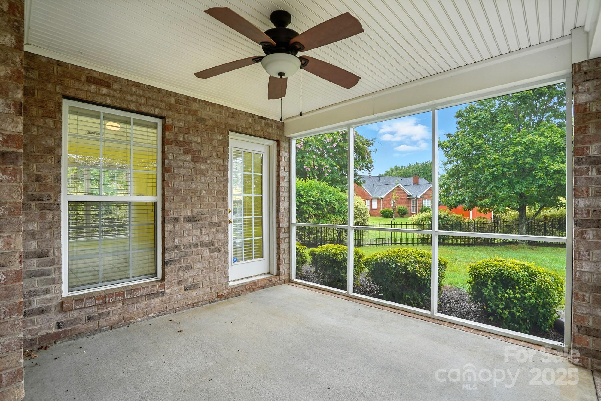 816 Treva Anne Drive SW