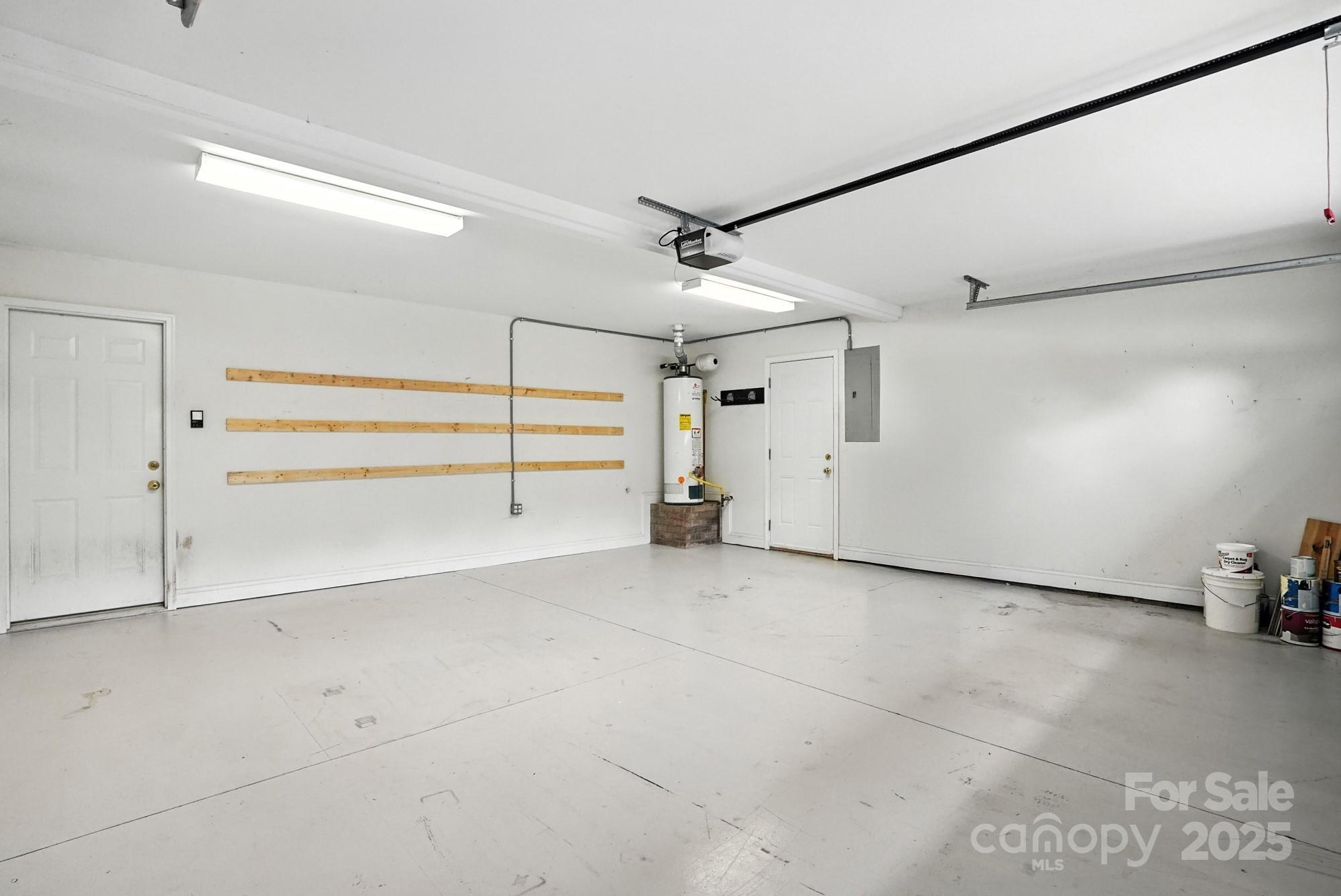 816 Treva Anne Drive SW