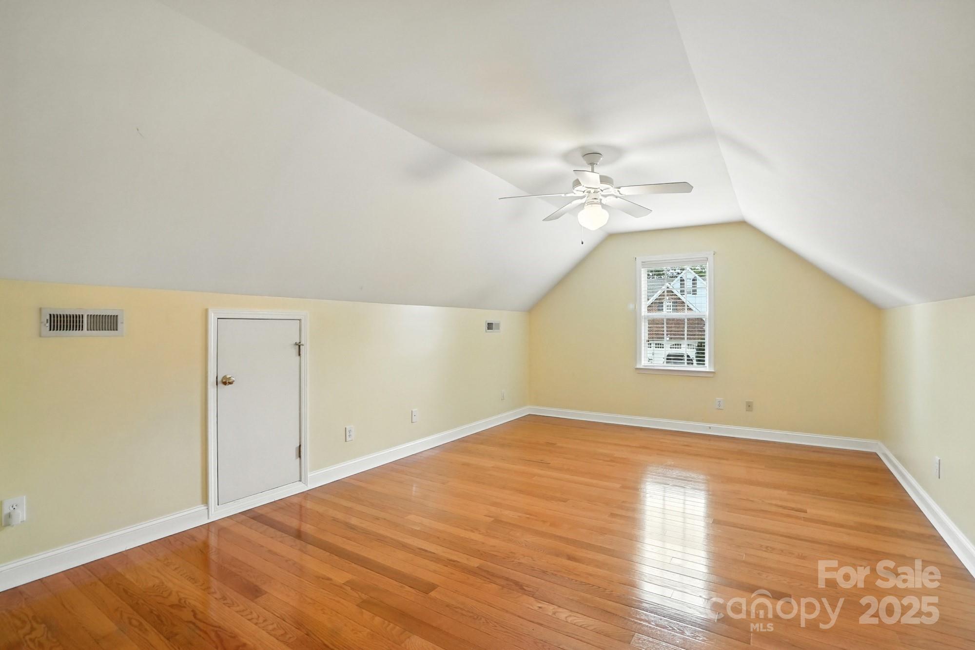 816 Treva Anne Drive SW