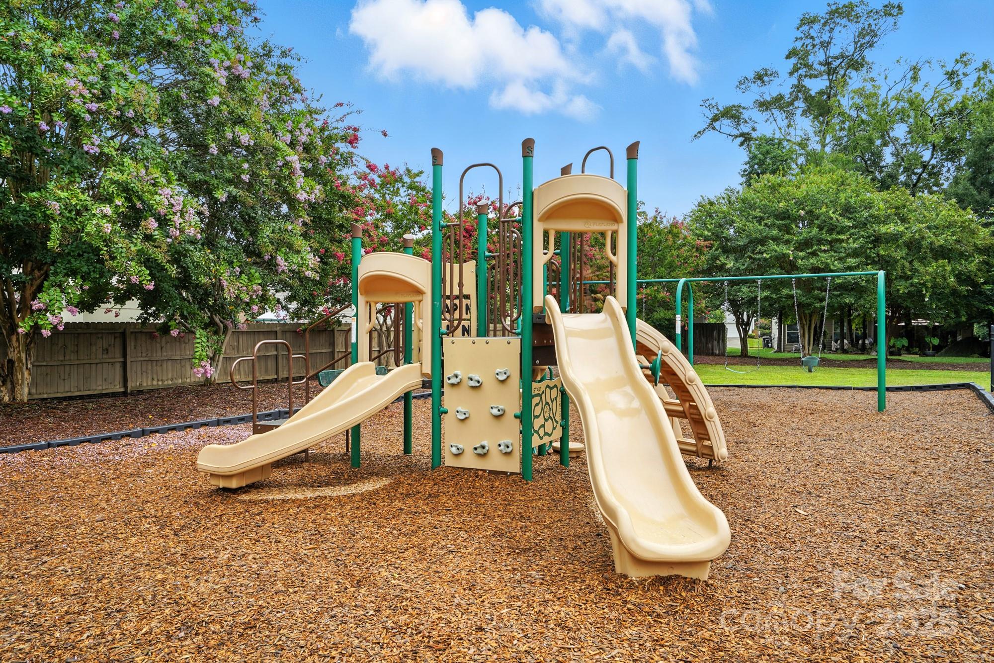 816 Treva Anne Drive SW