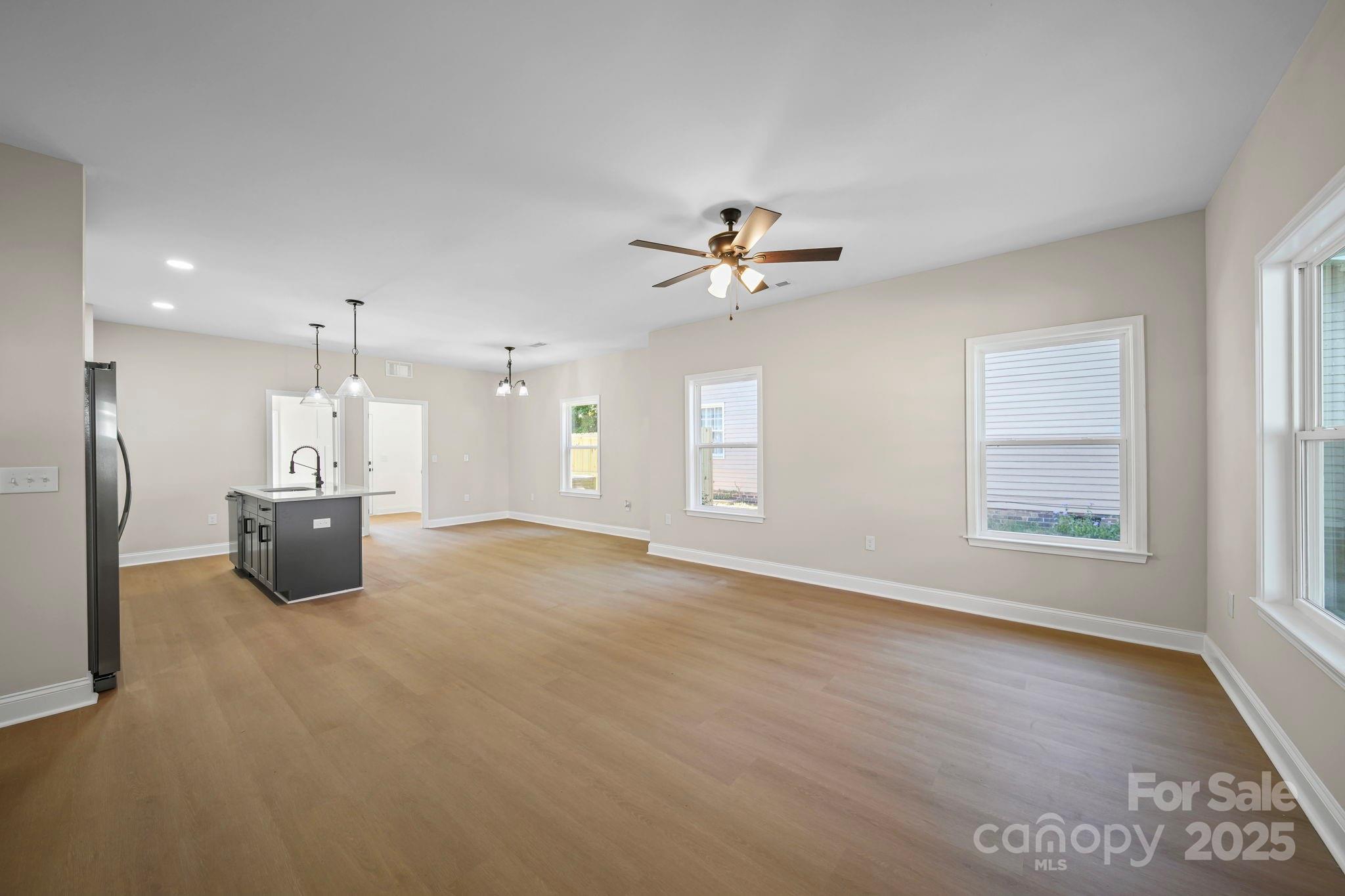 719 S Jackson Street