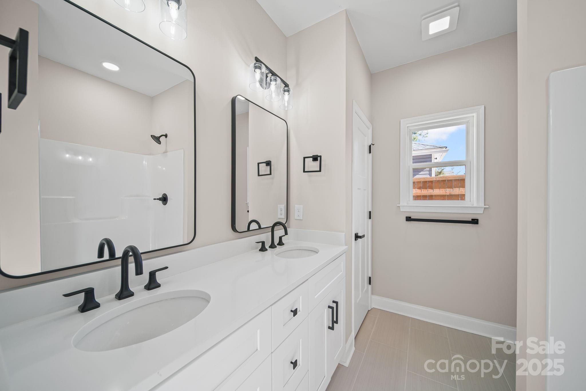 719 S Jackson Street