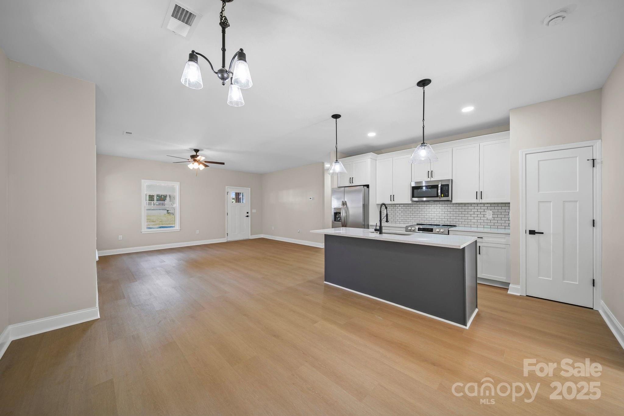 719 S Jackson Street