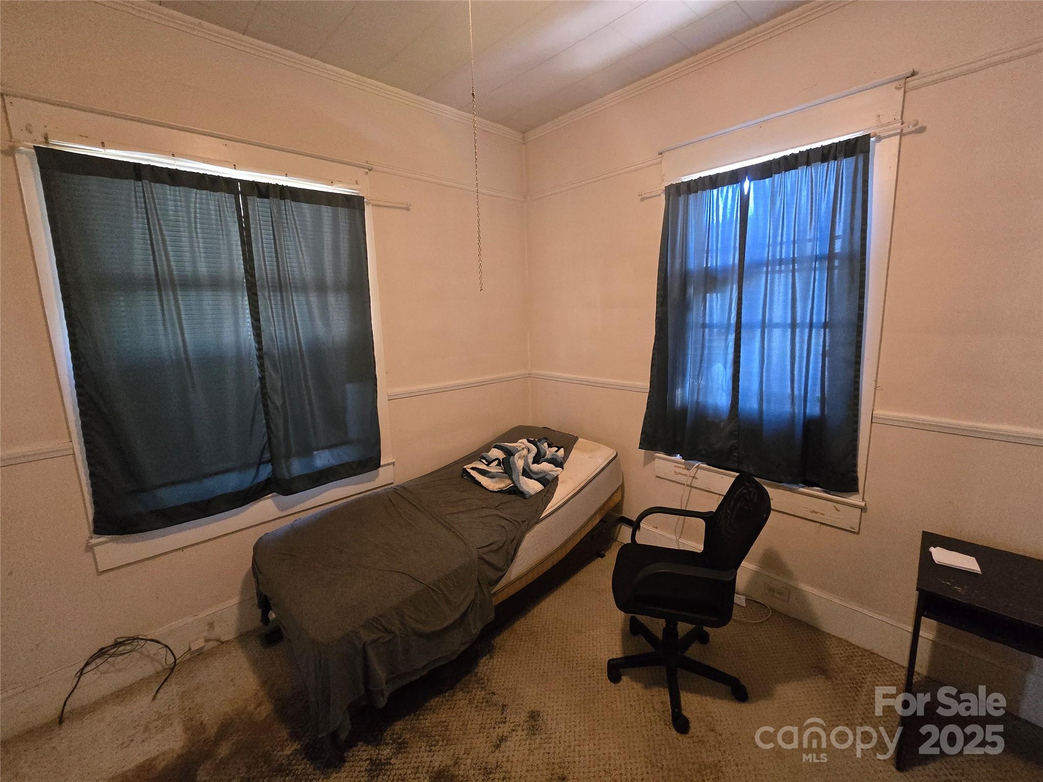 509 5th Street Unit: 5